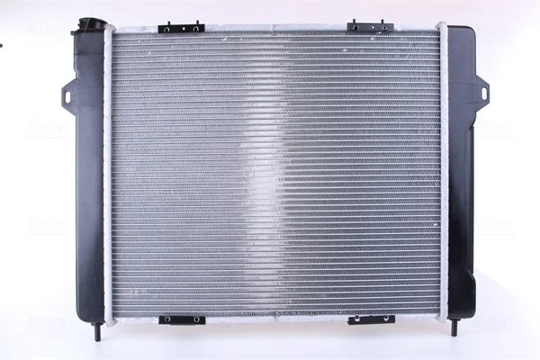 Radiador, arrefecimento do motor NISSENS 609901