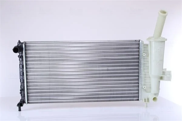 Radiador, arrefecimento do motor NISSENS 61764