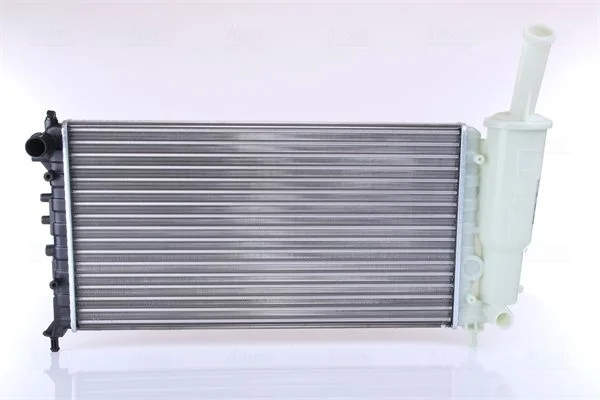 Radiador, arrefecimento do motor NISSENS 61886