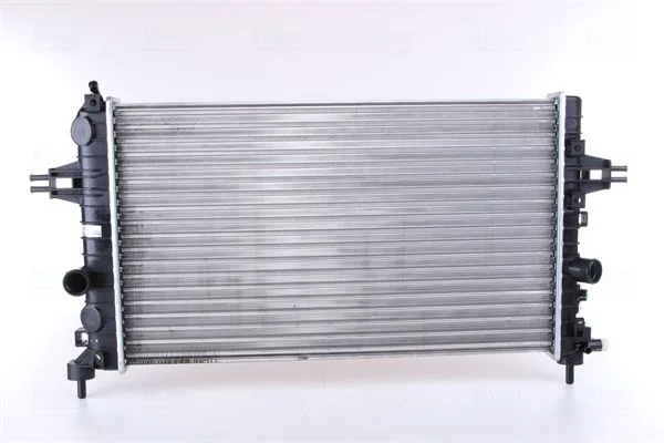 Radiador, arrefecimento do motor NISSENS 63028A