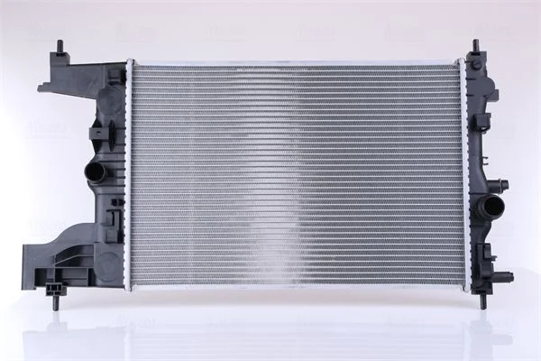 Radiador, arrefecimento do motor NISSENS 630725