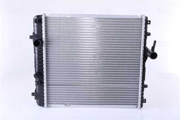 Radiador, arrefecimento do motor NISSENS 630738