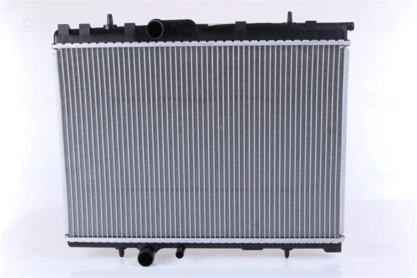 Radiador, arrefecimento do motor NISSENS 63744A