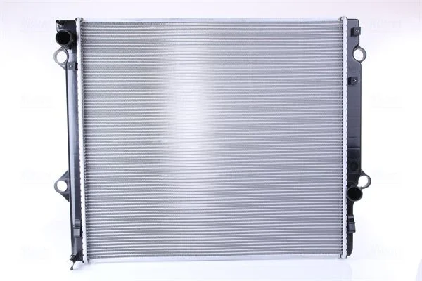 Radiador, arrefecimento do motor NISSENS 646803