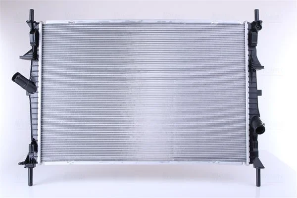Radiador, arrefecimento do motor NISSENS 69240
