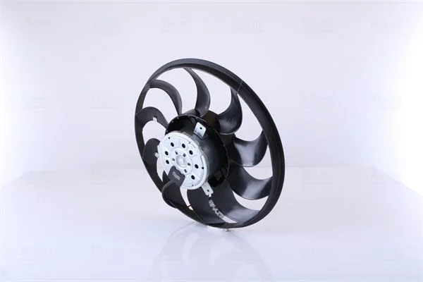 Ventilador, refrigeração do motor NISSENS 85755