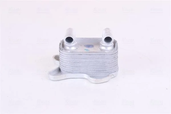 Oil Cooler, engine oil NISSENS 90682