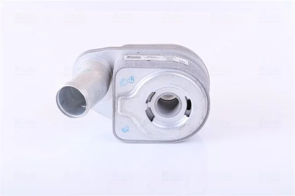Oil Cooler, engine oil NISSENS 90932