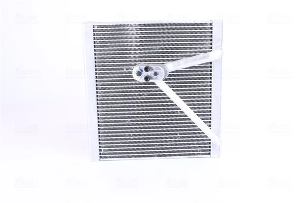 Evaporator, air conditioning NISSENS 92353