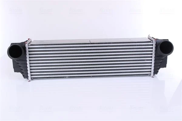 Intercooler NISSENS 96100