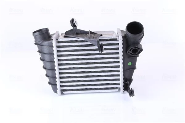 Intercooler NISSENS 961200