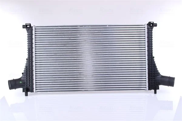 Intercooler NISSENS 961502