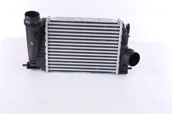 Intercooler NISSENS 961521