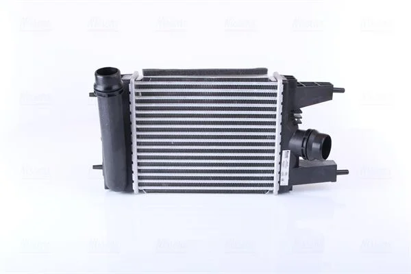 Intercooler NISSENS 96153