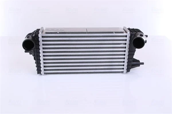 Intercooler NISSENS 961561