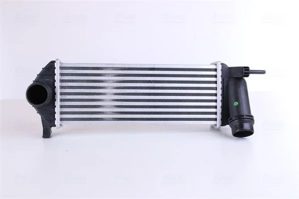 Intercooler NISSENS 96308