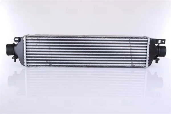 Intercooler NISSENS 96477