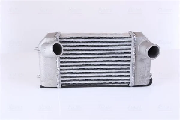 Intercooler NISSENS 96489