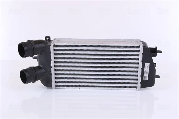 Intercooler NISSENS 96495