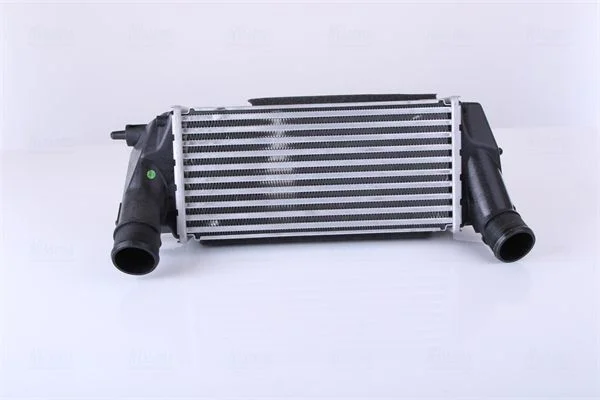Intercooler NISSENS 96498