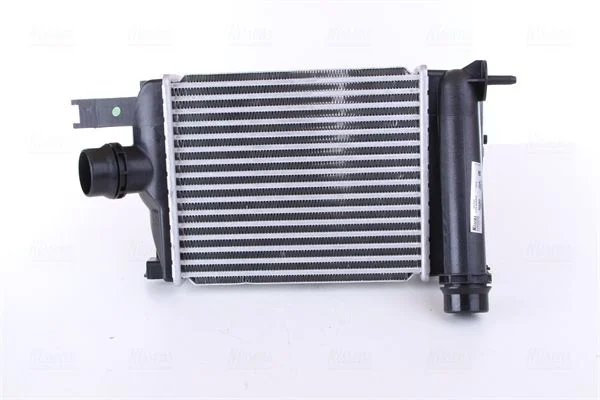 Intercooler NISSENS 96529