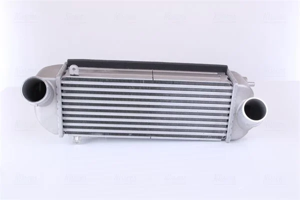 Intercooler NISSENS 96537