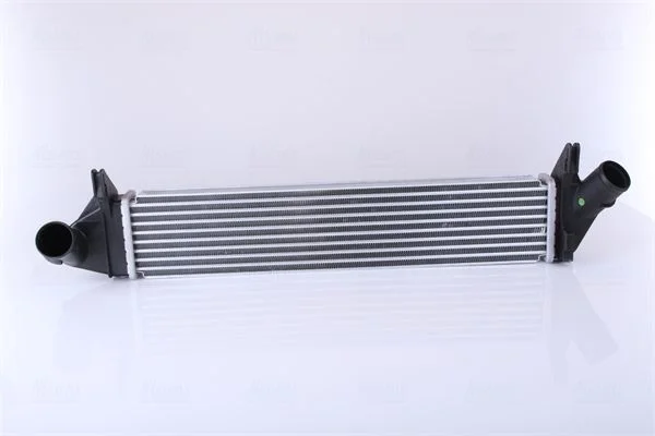 Intercooler NISSENS 96585