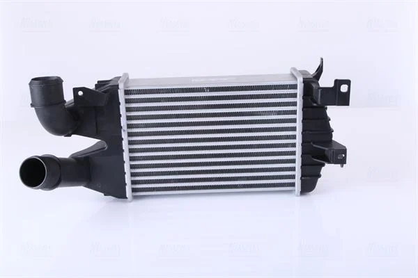Intercooler NISSENS 96587