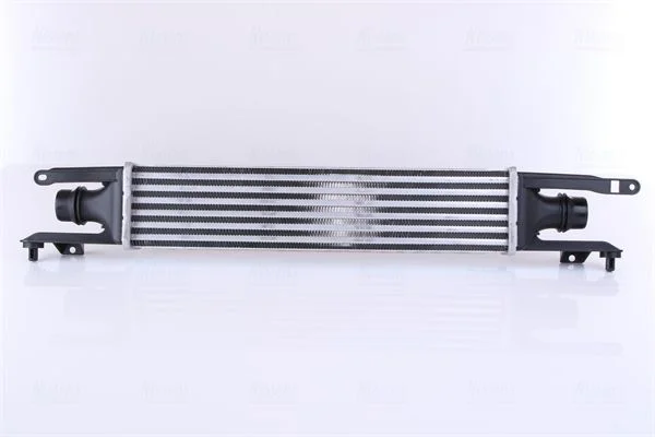 Intercooler NISSENS 96589