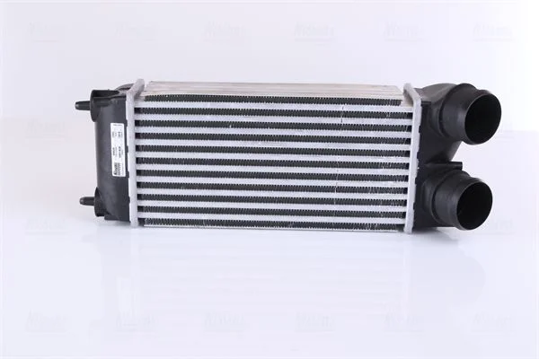 Intercooler NISSENS 96626