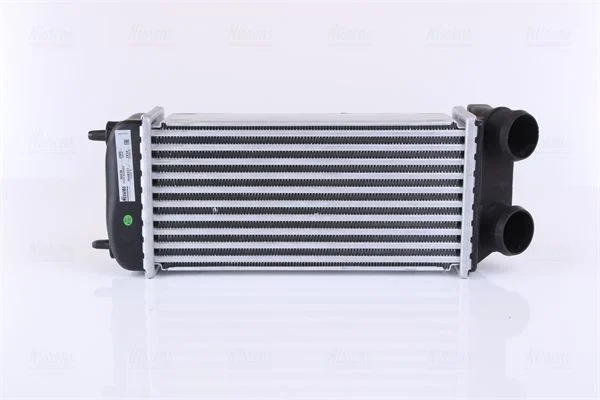 Intercooler NISSENS 96638
