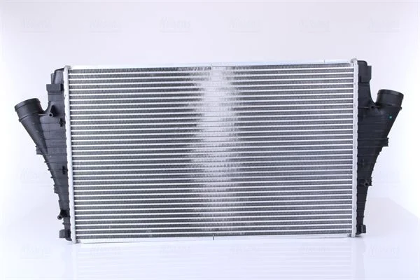Intercooler NISSENS 96647