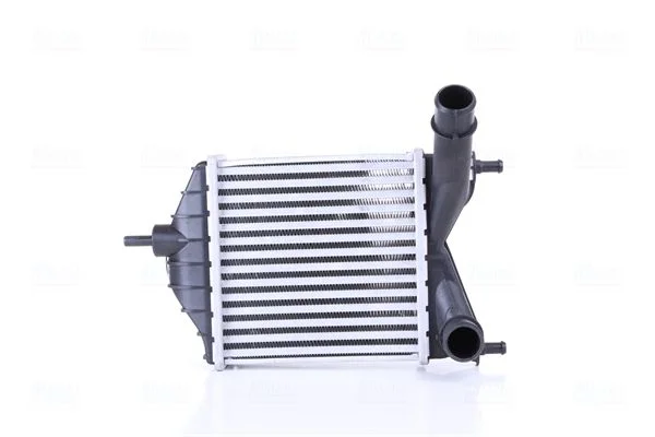 Intercooler NISSENS 96703