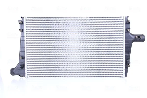 Intercooler NISSENS 96706