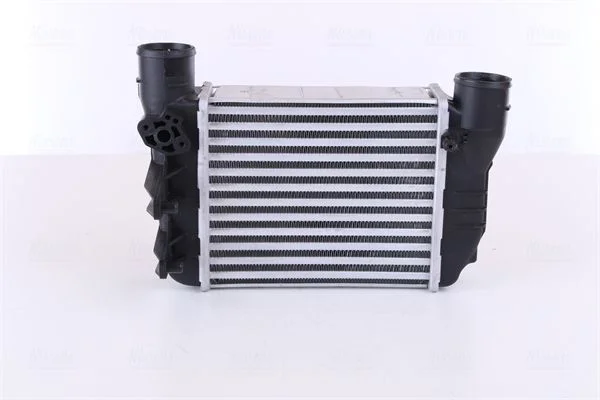 Intercooler NISSENS 96709