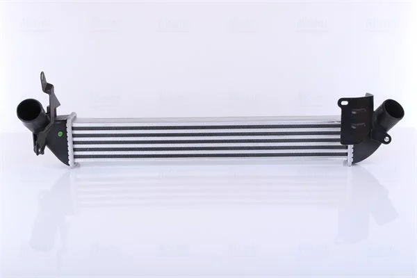 Intercooler NISSENS 96712