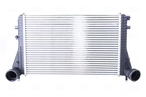 Intercooler NISSENS 96715