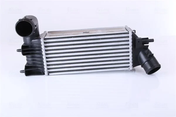 Intercooler NISSENS 96765
