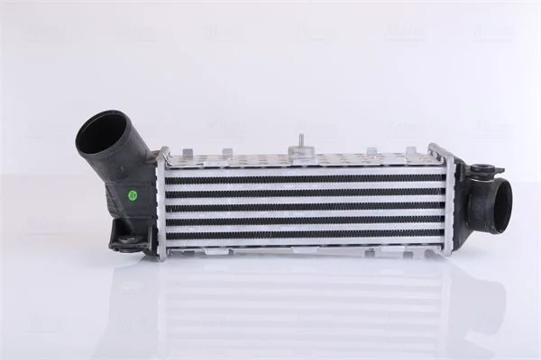 Intercooler NISSENS 96796