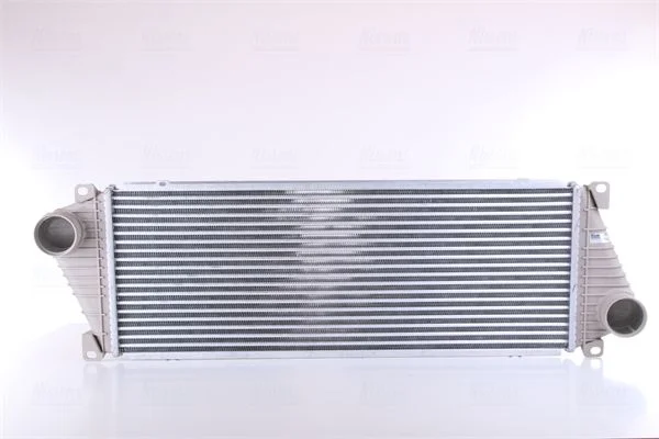 Intercooler NISSENS 96842