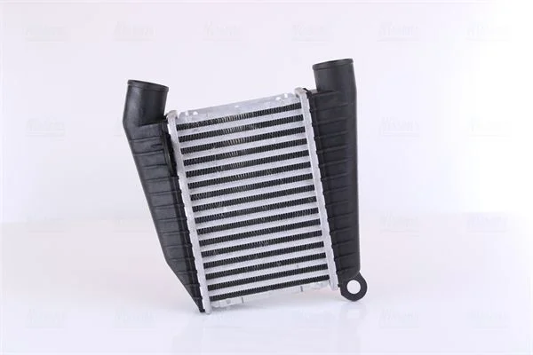 Intercooler NISSENS 96864