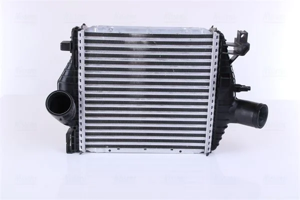 Intercooler NISSENS 96894