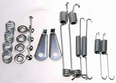Accessory Kit, brake shoes DENCKERMANN B160135