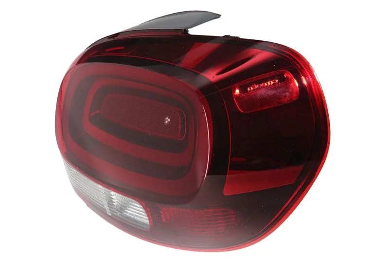 Tail Light Assembly VALEO 047174