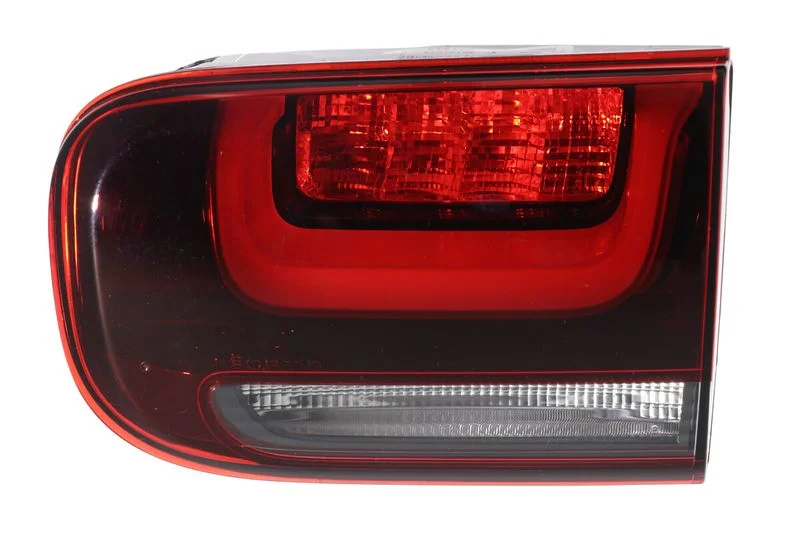 Tail Light Assembly VALEO 047213