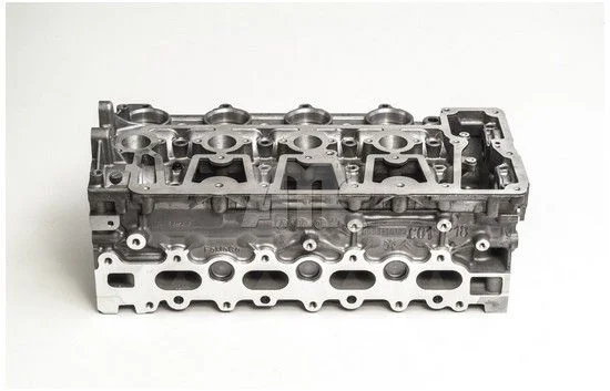 Cylinder Head AMC 908995