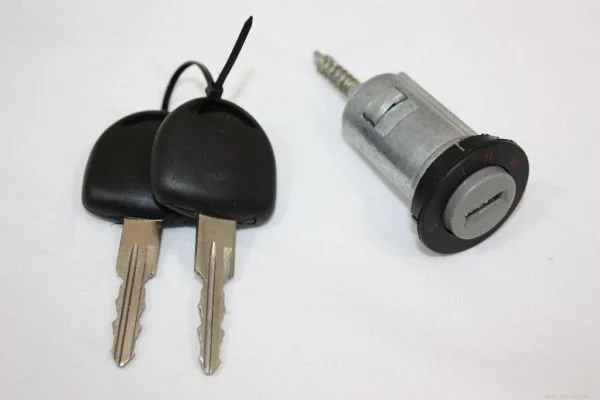 Cilindro de fecho, ignição AUTOMEGA 100082810