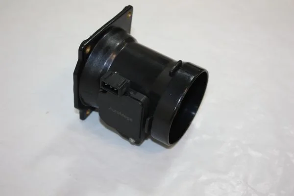 Mass Air Flow Sensor AUTOMEGA 140011510