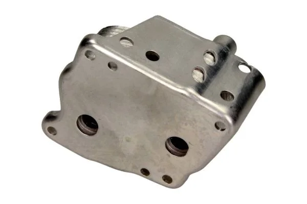 Oil Cooler, engine oil MAXGEAR 14-0026