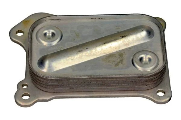 Oil Cooler, engine oil MAXGEAR 14-0030